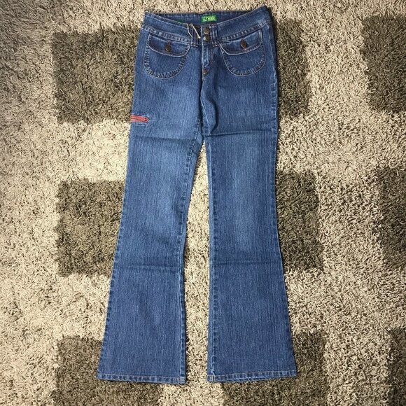 Y2K Gnger Low Rise Flare Jeans. Runs Small. New With Tags - Picture 1 of 4
